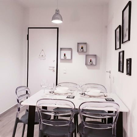 Beautiful Brand New Apartment Seaside 아테네 외부 사진